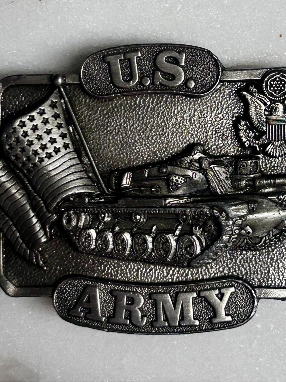 Bergamot Brass Works ~ 1982 ~ US Army Tank Flag & Seal Belt Buckle W/ Army Tank